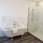 Le Tardif, Noble Guest house