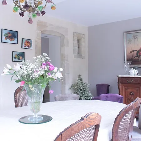 Le Tardif, Noble 4*