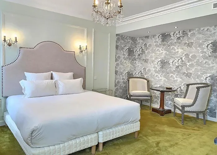 Le Tardif, Noble Casa de hóspedes 4*