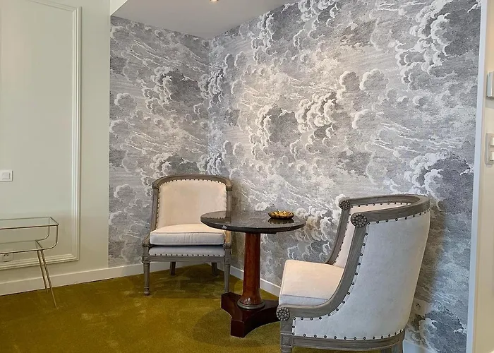 Le Tardif, Noble Casa de hóspedes