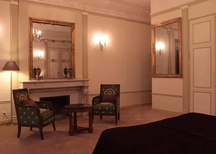 Le Tardif, Noble Casa de hóspedes