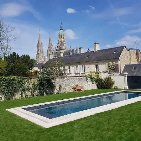 בית הארחה Le Tardif, Noble 4*