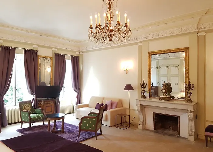 Le Tardif, Noble באיו